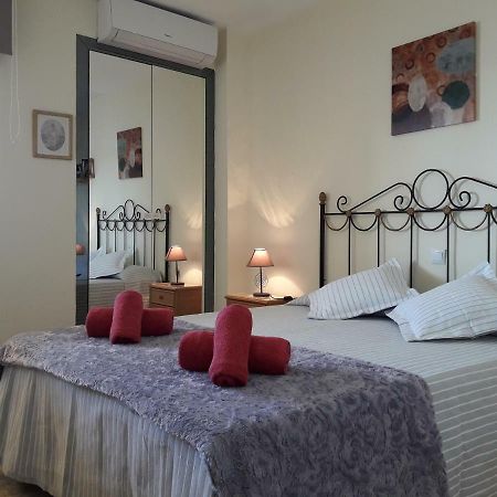 Andalucia 57 Apartment เอสเตโปนา ภายนอก รูปภาพ